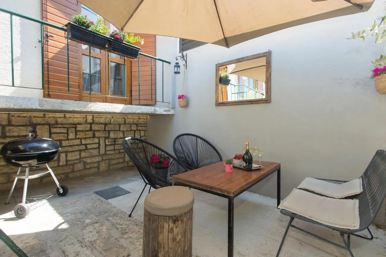 Holiday House Vida Biograd Na Moru